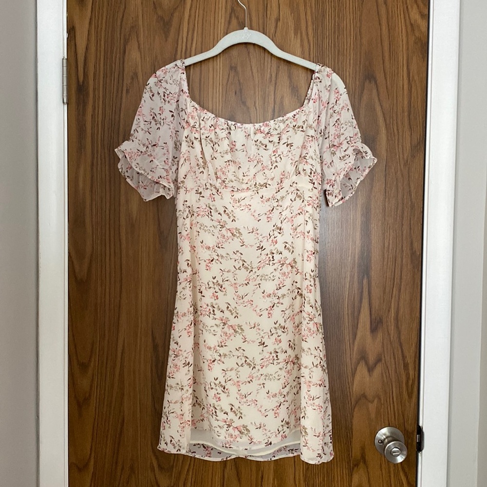 Brand new never worn floral dress